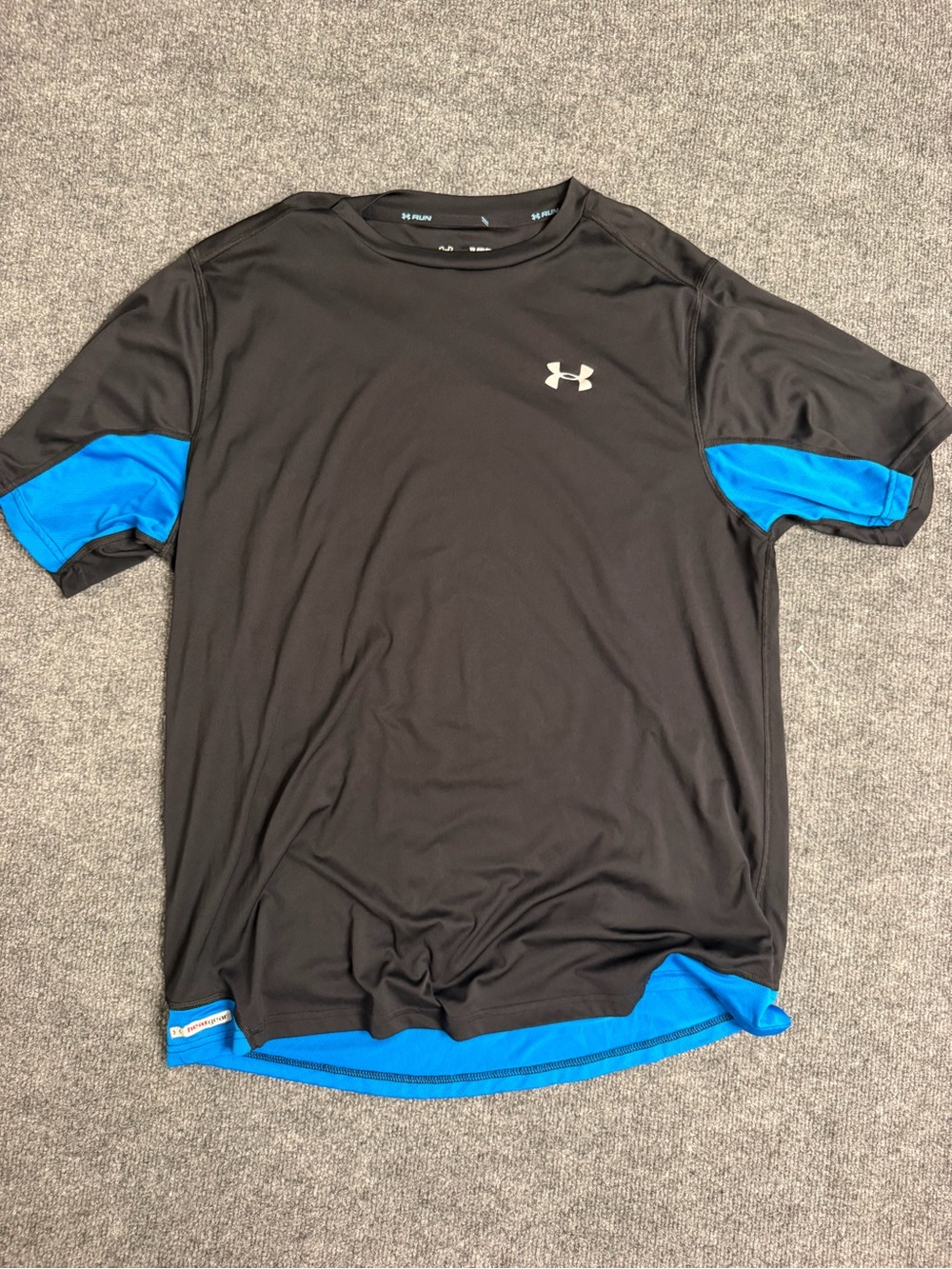 Under Armour Black Short-Sleeve Athletic Tee with Blue Panels